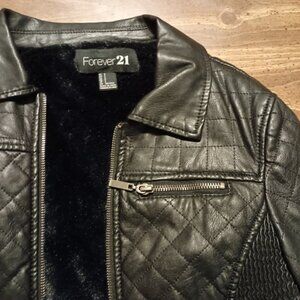 Forever 21 Women's Leather Jacket - Small // Winter Fashion Coat top biker lined